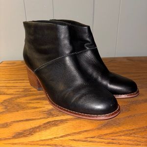 TOMS Women's Leila Block Heel Booties